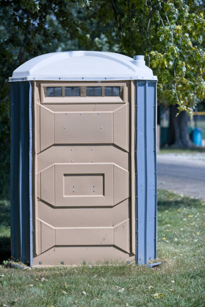Portable Toilet Options We Offer in Herscher, IL